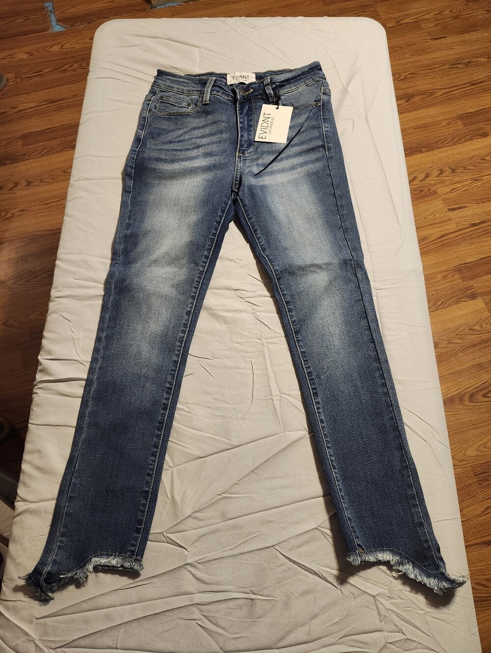 Nwt Evidnt Women's Medium Blue Verona Skinny Jeans